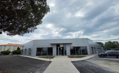 CONCESSION BMW ROYAN image 7